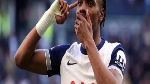 海港赛季主场13连胜遭中超对手挑战，面临重大考验